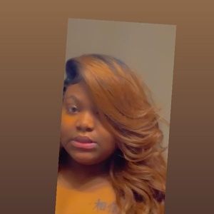 Meet your Posher, Myra